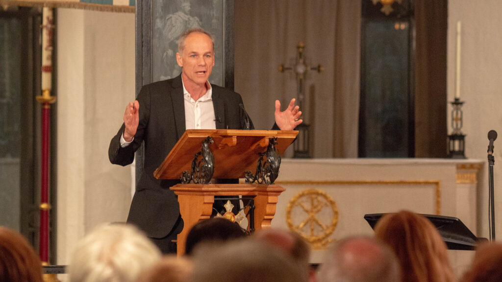 Marcelo Gleiser delivers the Drawbridge Lecture of 2018 at St Paul's, London
