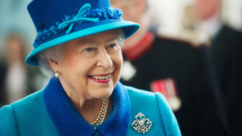 Elizabeth II, servant queen